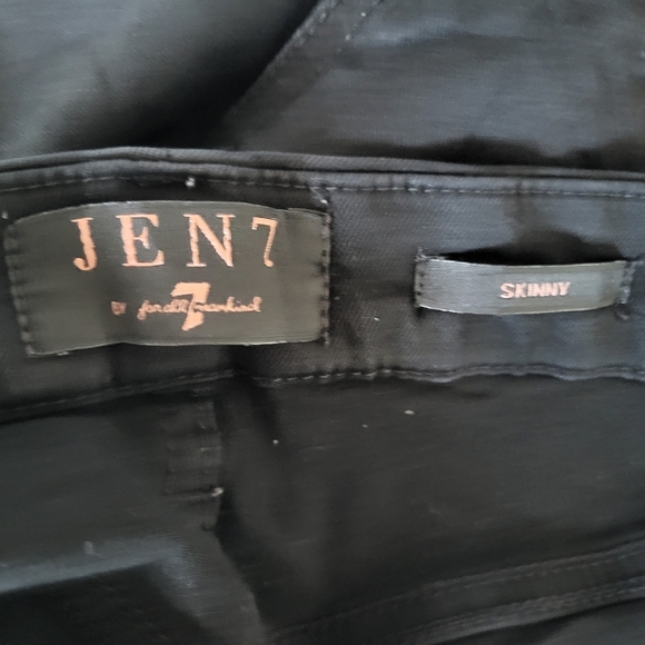 7 For All Mankind Jen 7 Women's Black Jeans, Size 6 (28) - Picture 4 of 6